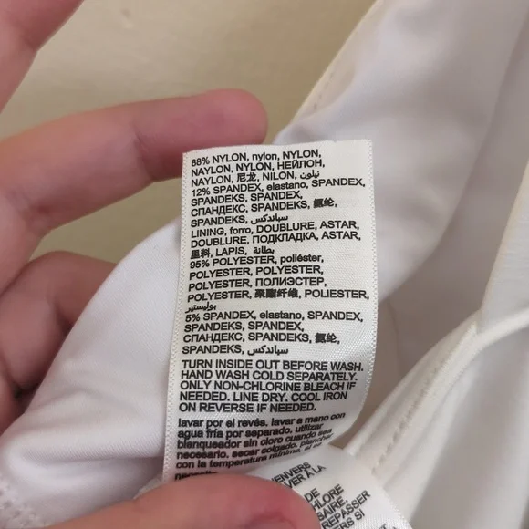 NWT Bebe White Cropped Halter Top - Picture 10 of 13